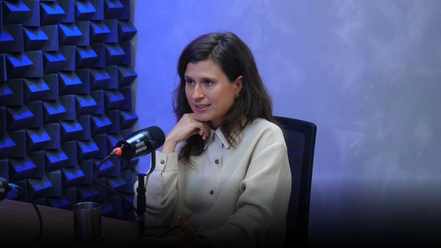 UBE Cast - CAROL RODRIGUES - Blog